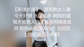 哺乳期的大奶子风骚御姐露脸性瘾上来了挡不住，给大哥深喉大鸡巴，直接站着爆草大奶子直晃眼，还有奶水在流