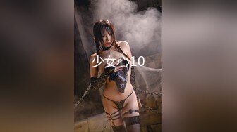 WY-0011_居家少女被两个傻贼无套内射精东