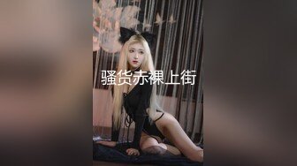 2022-0524 乐橙酒店偷拍碎花裙美女和男友开房，一开始还不乐意做爱，被男友舔，受不了了开操，体外射精