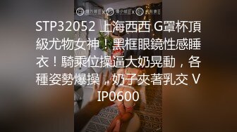 ❤️漂亮御姐❤️退下女神瑜伽裤暴力后入翘臀，美腿尤物翘起美臀跪地口交！爆操开档丝袜女神 必须是一边后入一边打屁股