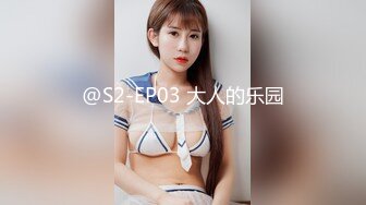 约JK裙装漂亮小美女做爱，没穿内裤伸手就可以揉捏感受