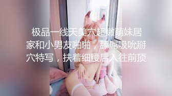 红裙小女友