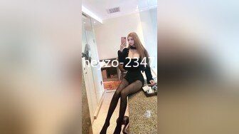 北林21级黑丝学妹无套后入—10s开灯后视觉不错