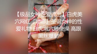 颜值身材满分极品靓女，假屌爆插多毛骚穴，顶级蜜桃美臀萝莉蹲