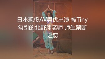 【新片速遞】   大金链子中年夫妻，露脸无套女上位啪啪做爱，打奶炮，卖力深喉花样姿势很多真会玩