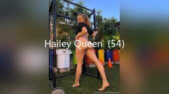 Hailey Queen  (54)